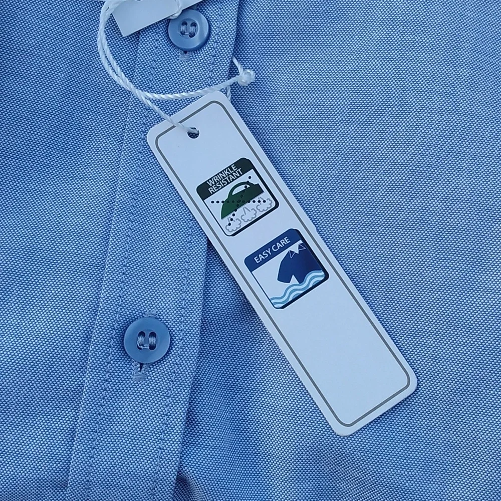 NWT Women's Long Sleeve Oxford Shirt, Sz Medium Wrinkle Resistant, Blue … - Picture 7 of 7